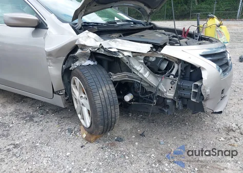 2013 Nissan Altima 2.5 Sv from USA, damaged, VIN 1N4AL3AP4DC119916